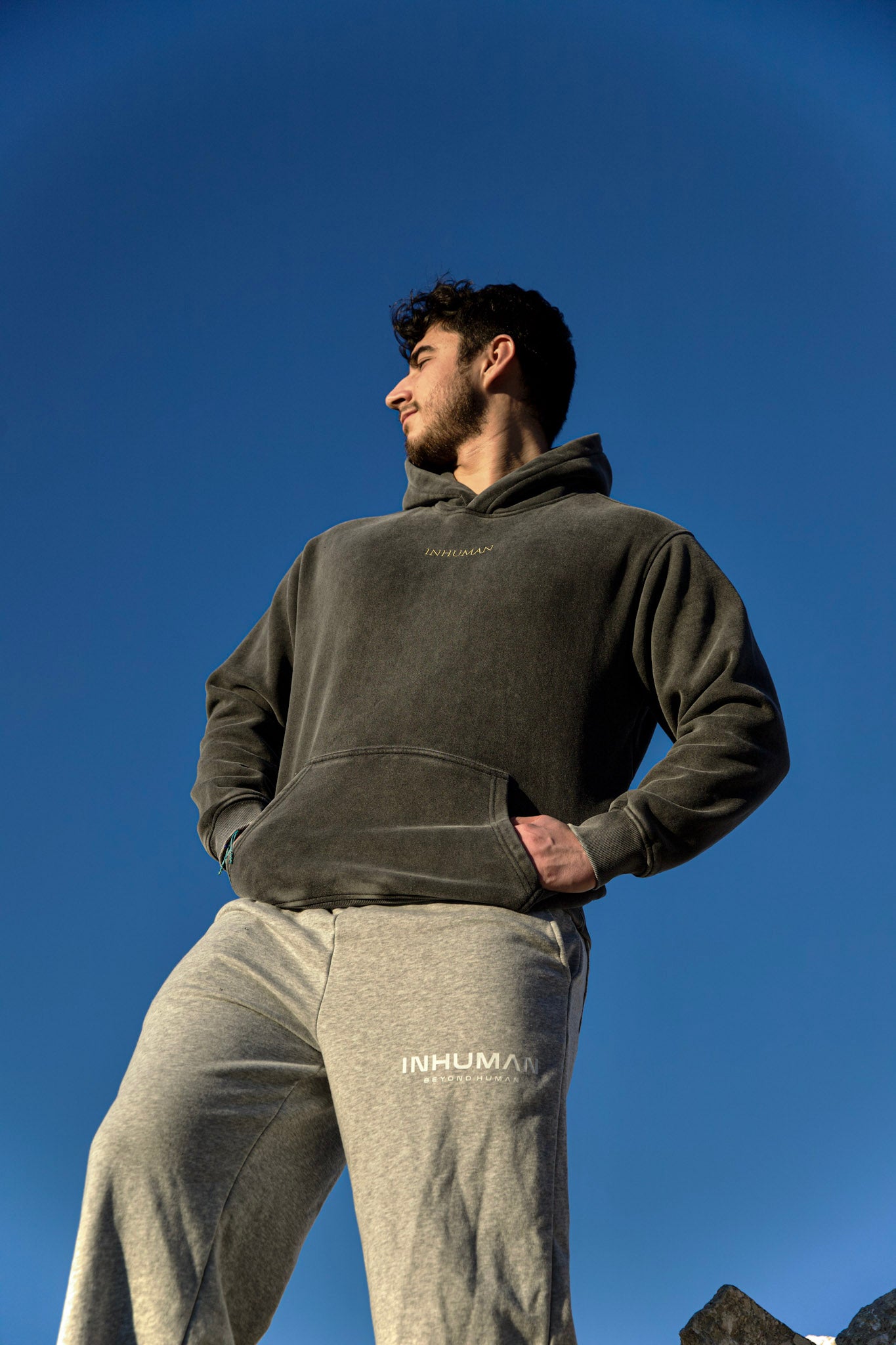 PREMIUM SNOW WASHED HOODIE
