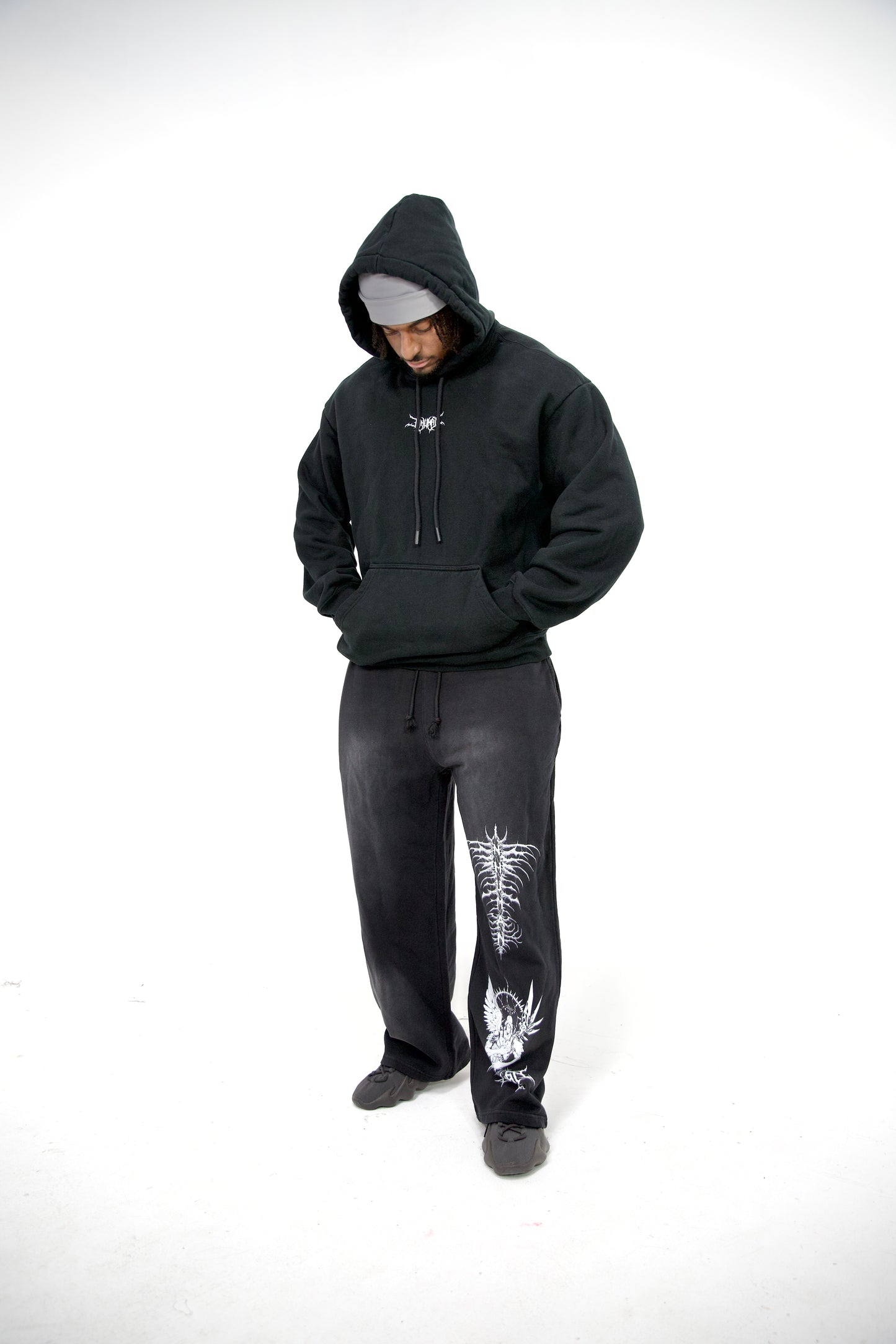 MONARCH SUNFADED SWEATPANTS