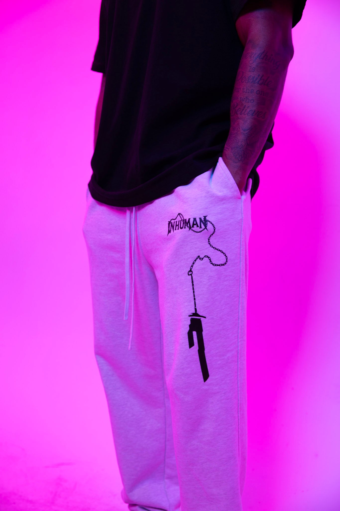 INVERTED SPEAR PANTS